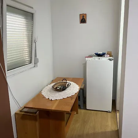 Ususkana Kucica 