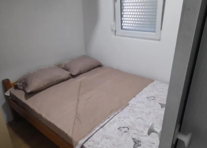 شقة Ususkana Kucica 